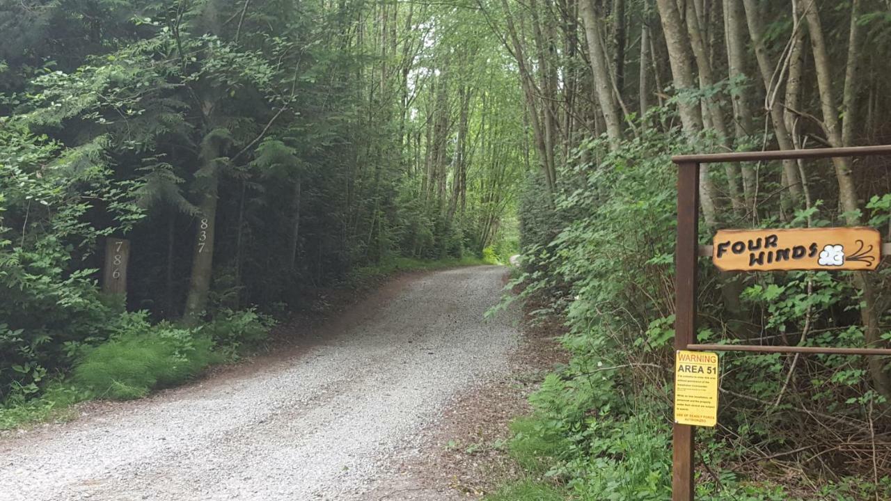 Roberts Creek A Tiny Escapeヴィラ エクステリア 写真